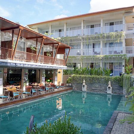 Graha Socio Hotel Нуса Дуа Екстериор снимка